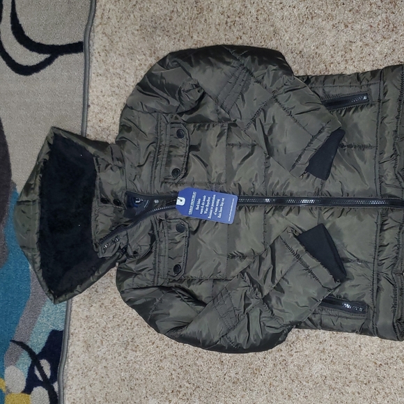 URban Republic Coat - Picture 3 of 4